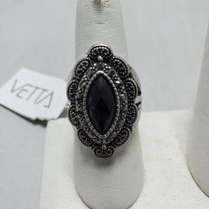 Vetta silver marcasite with stones ring